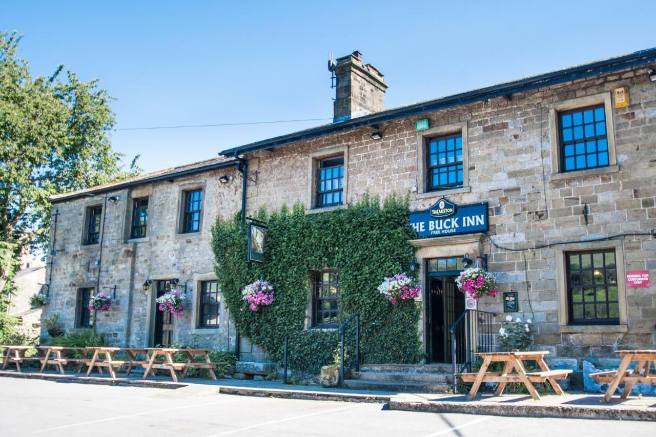 The Buck Inn Buckden  Buitenkant foto